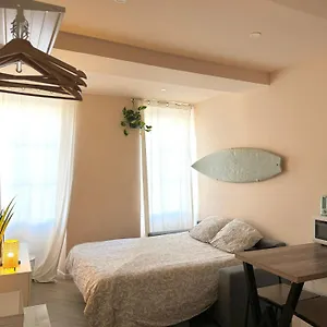 studio-refait-a-neuf-place-de-la-rpublique.fr-provencehotel.com/